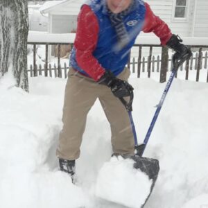 Snow Joe Strain-Reducing Snow Shovel